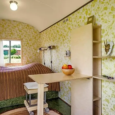 Appleslounge Bed & Breakfast *