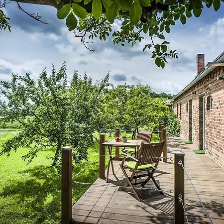 Appleslounge Bed & Breakfast Dahlem (Luneburg)